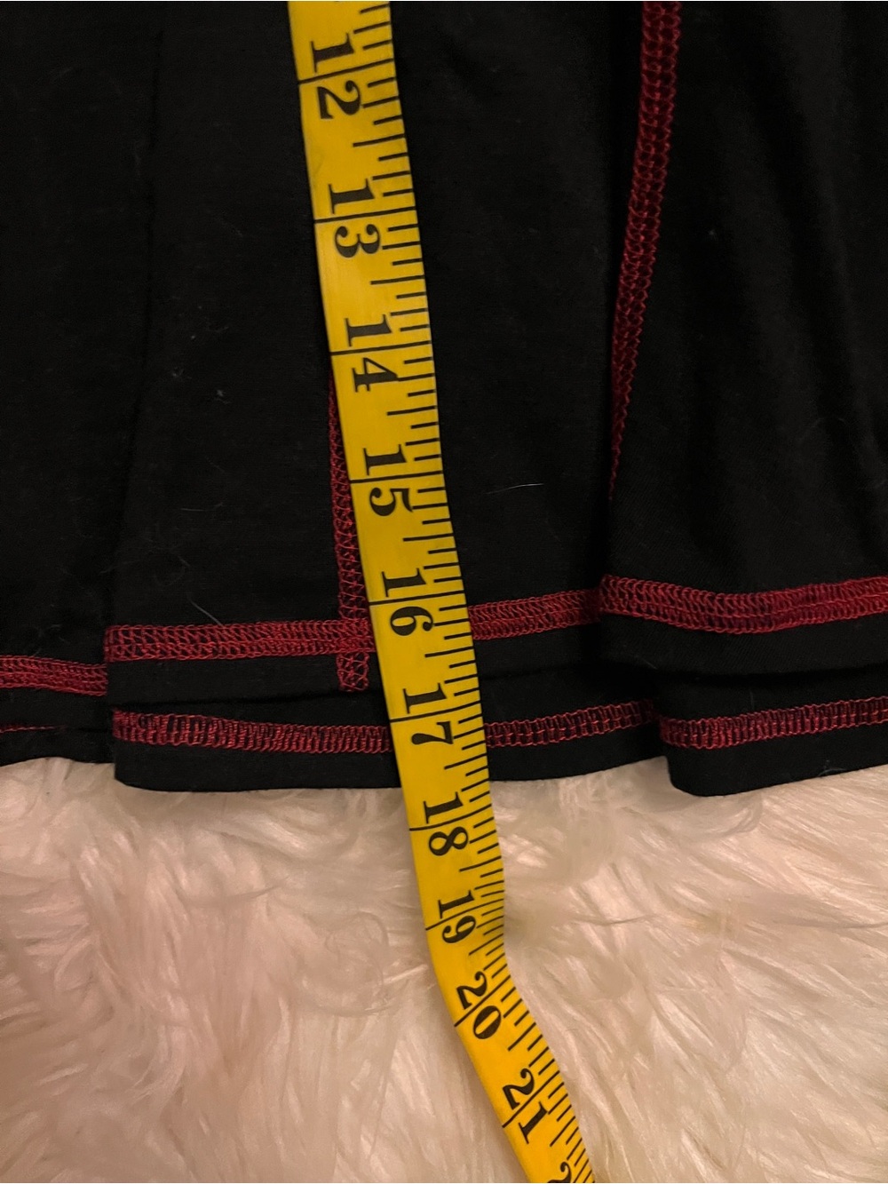Hot Topic Black Red Contrast Stitch Pleated Skater Mini Skirt Size Large Punk - Picture 8 of 11